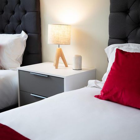 The Kaizen West Bromwich Quarto foto