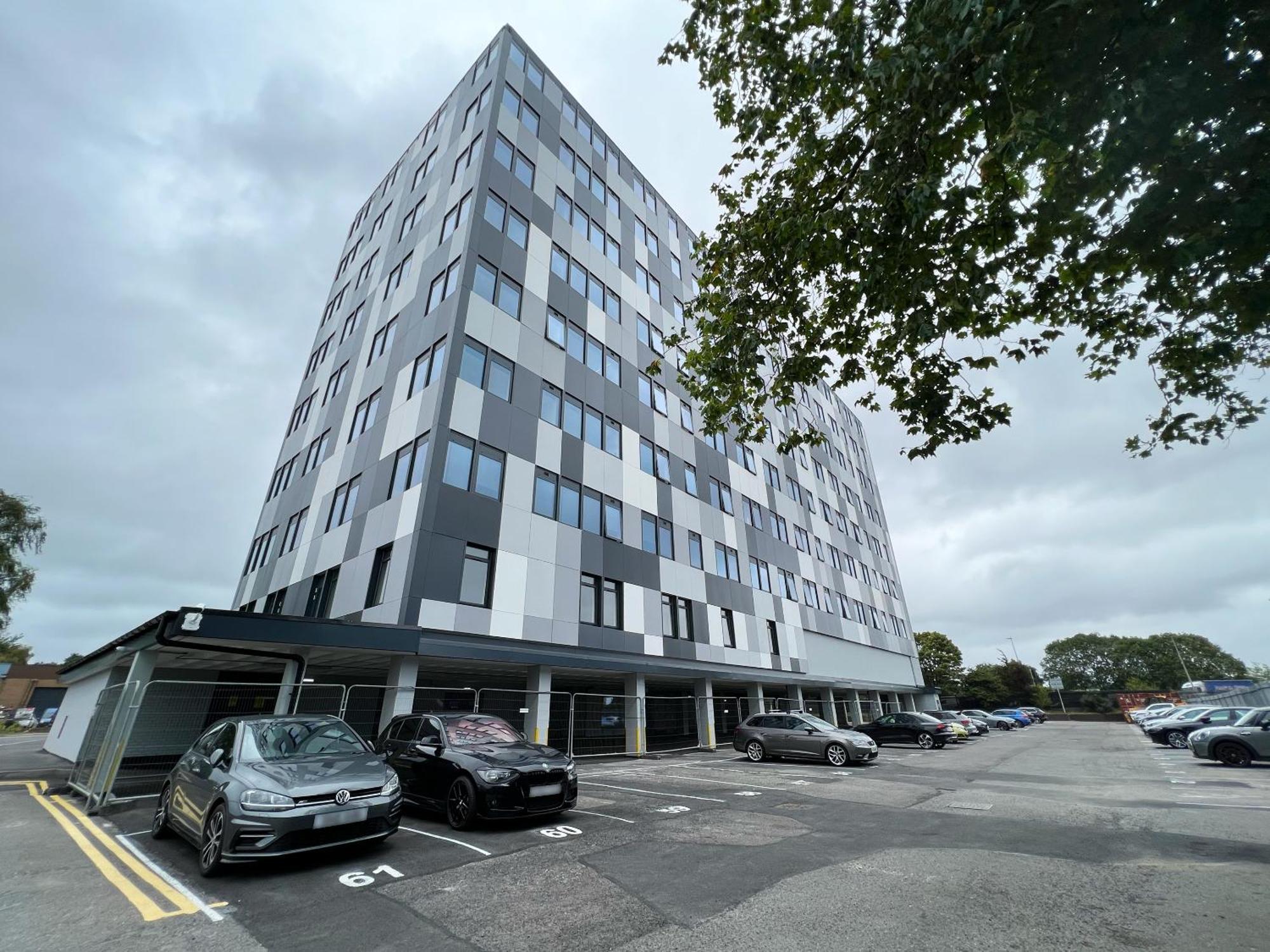 The Kaizen West Bromwich Quarto foto