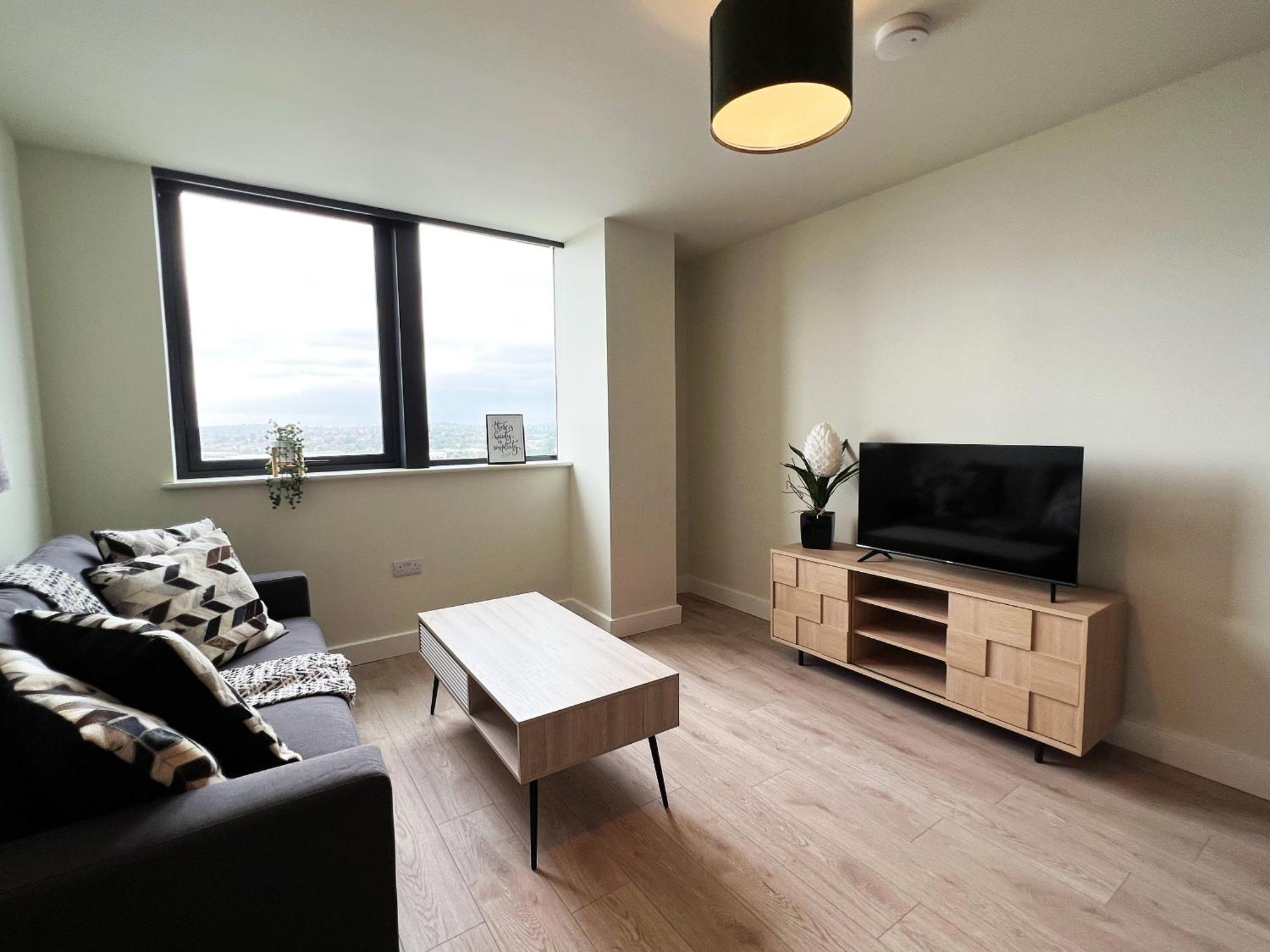 The Kaizen West Bromwich Quarto foto
