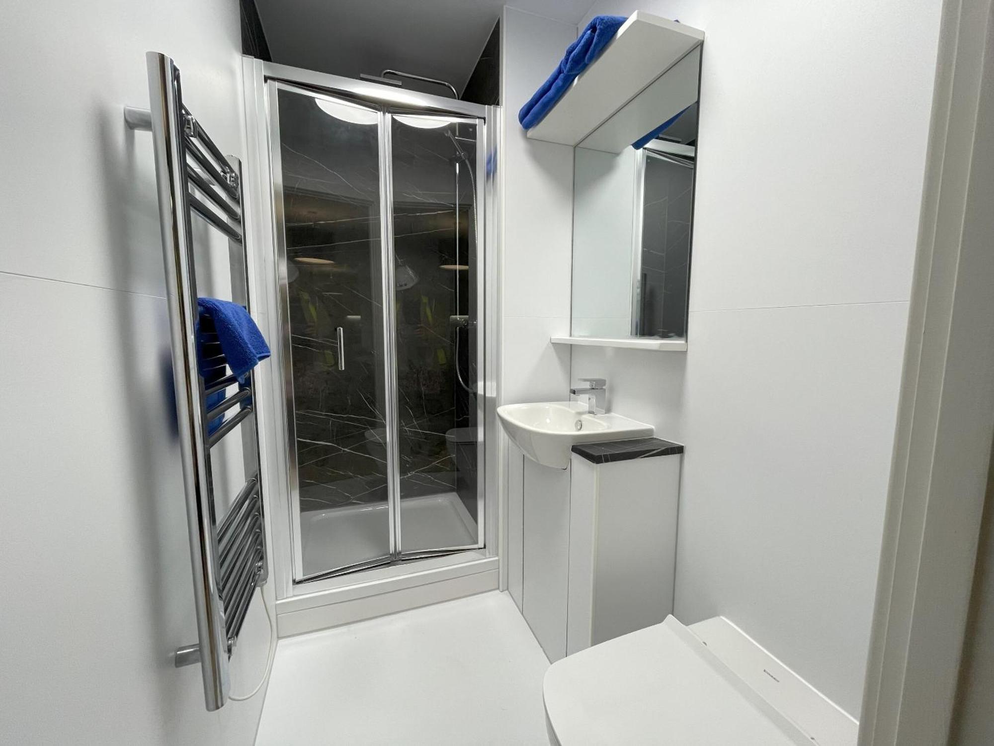 The Kaizen West Bromwich Quarto foto
